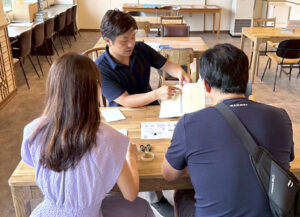 製本×藍染のコラボイベントを開催いたしました。